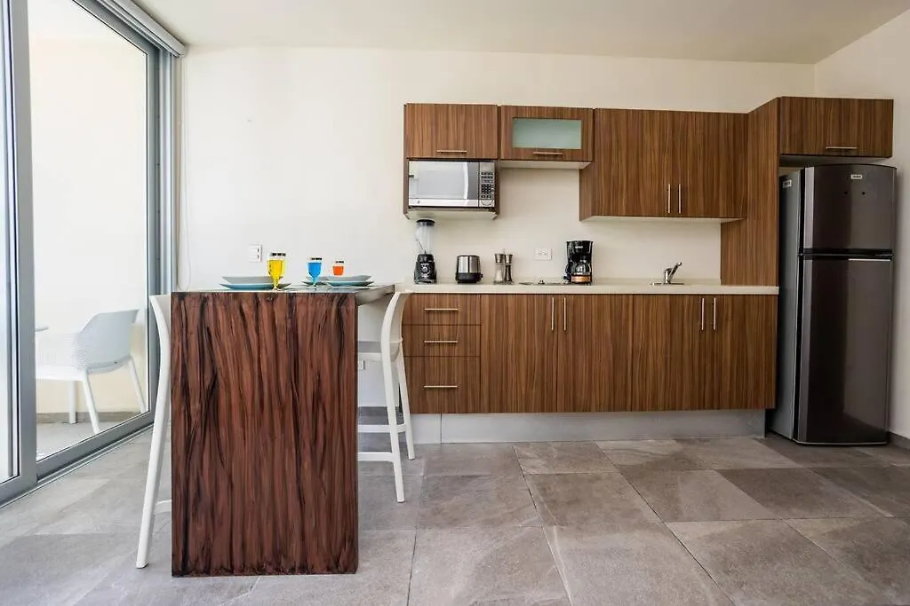 Suite De Lujo 1 Hab. Depto. 303 Playa del Carmen 0*,  Mexico